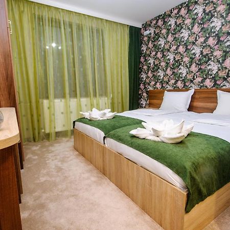 Пиргуля Vandrarhem Miladinowzi Exteriör bild